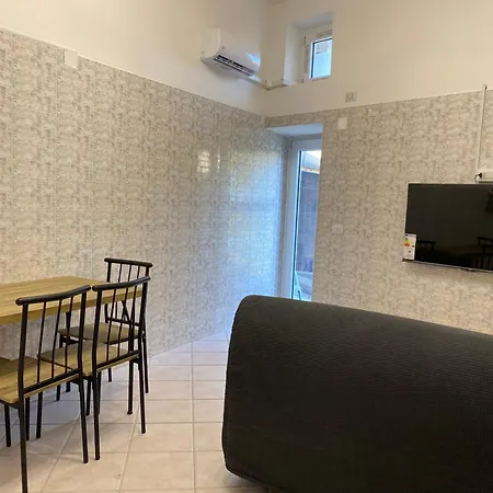 Gauro Apartment Montecorvino Rovella