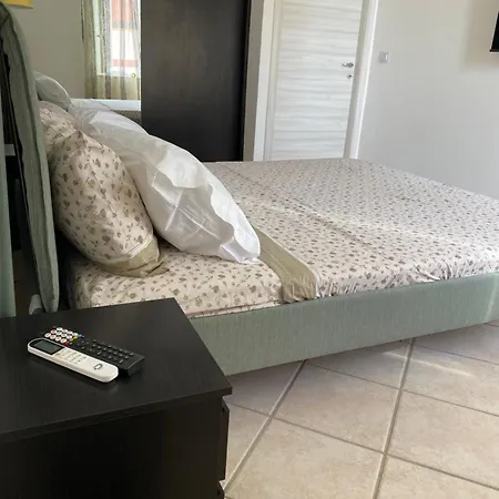 Gauro Apartment Montecorvino Rovella